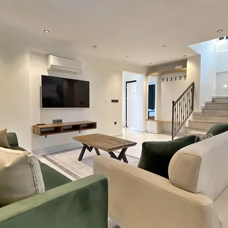 Oeykuem * פאטהיה